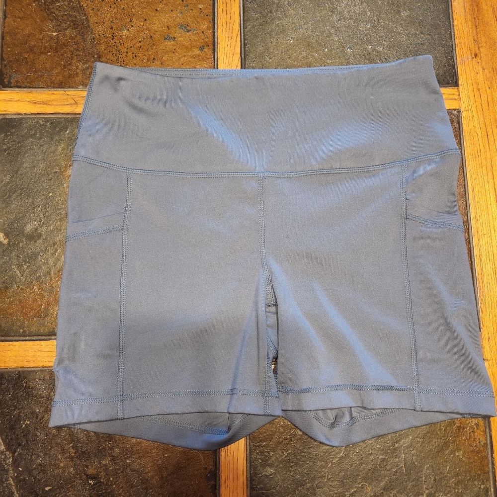 Yoga shorts